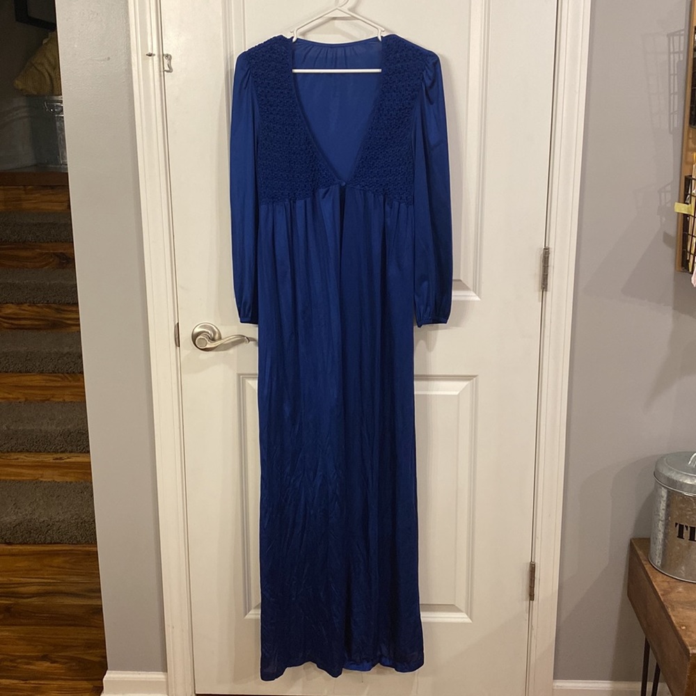Vintage Kayser Robe & Nightgown Set - Picture 7 of 11